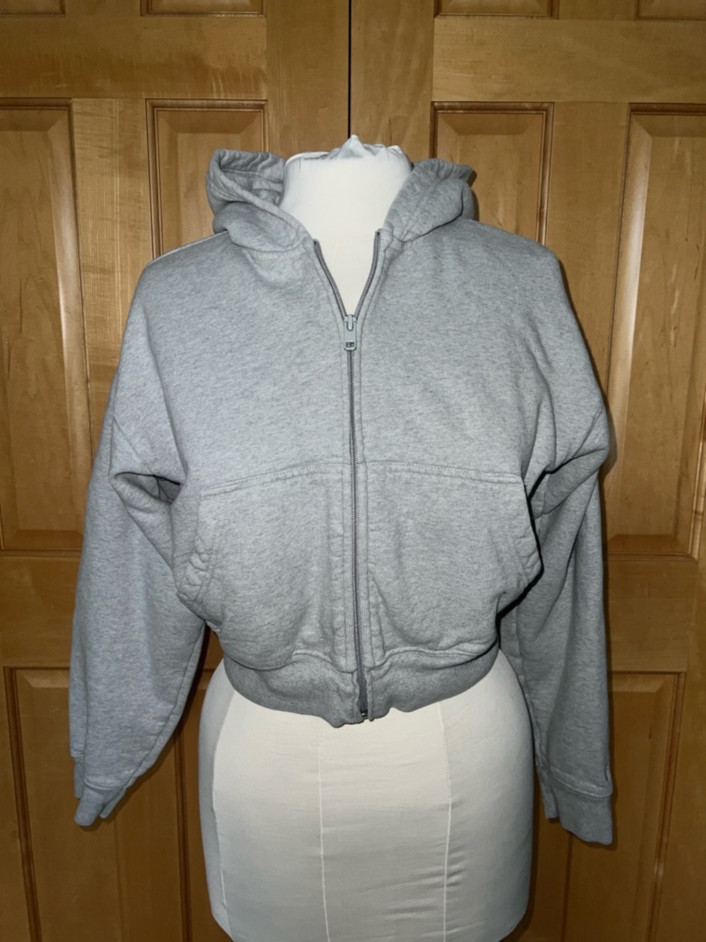 Aritzia TNA Light Gray Cropped Hooded Bomber Jacket